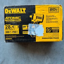 Dewalt 1/2 Compact Impact Wrench 