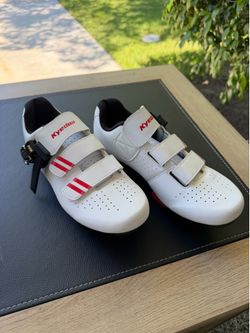 Cycling shoes