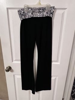 NWOT, Victoria’s Secret Sport Fold Over  Yoga Pants, size xs