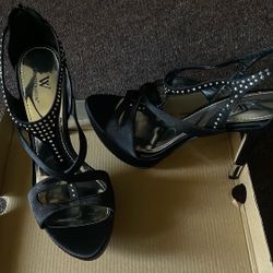 Gorgeous Black Heels