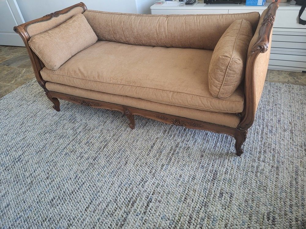 Beautiful Antique Louis XIV Daybed