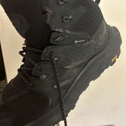 Hoka Anacapa Boot