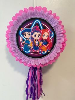 K-pop piñata
