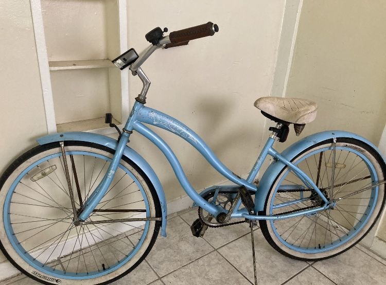 beach cruiser bike