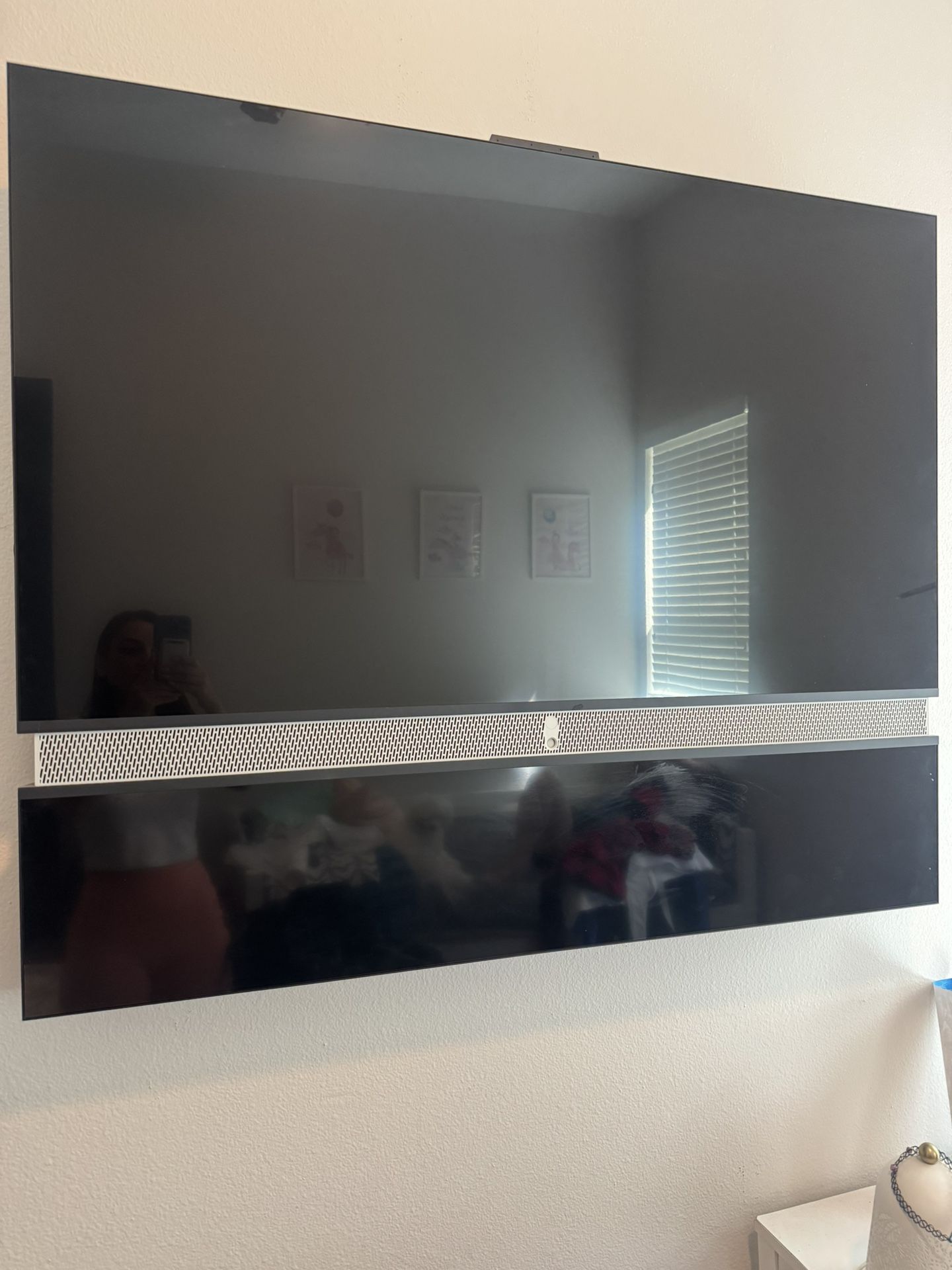 55” 4K Telly Dual Screen Smart TV w/ Soundbar