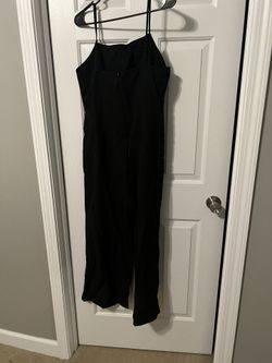 NWT Black Jumper