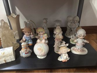Precious Moments Figurines