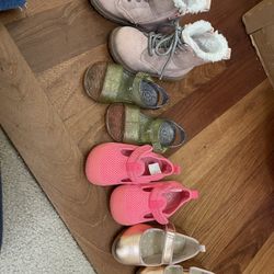 Size 5/6 Girl Shoe Lot 