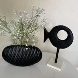 Modern decorative Black Metal Fish art /vase