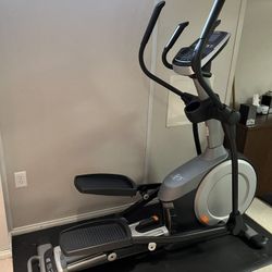 Nordic Track E 5.7 Elliptical Strider