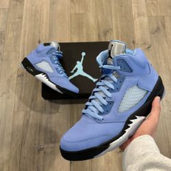 Jordan 5 UNC Size 12m Brand New