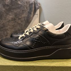 Gucci GG Embossed Leather Shoes