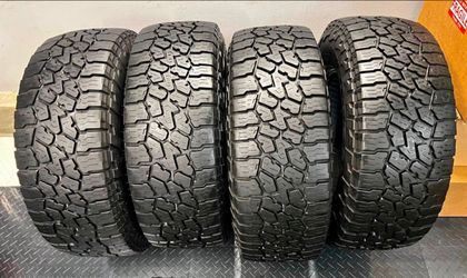 275/65/18 falken 📍📍 Vendo un set de llantas con 80% de vida las 4 📍🌟