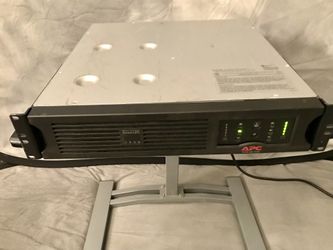 APC SMART UPS 1500 Uninteruptable Power Supply