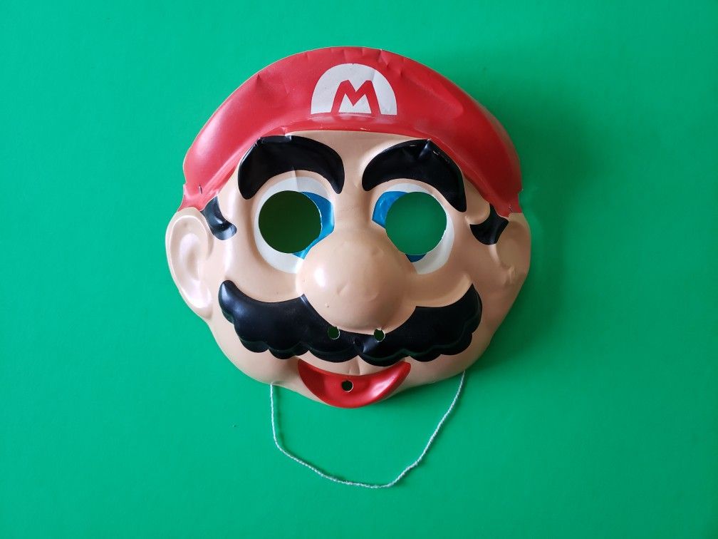 Vintage Super Mario Mask