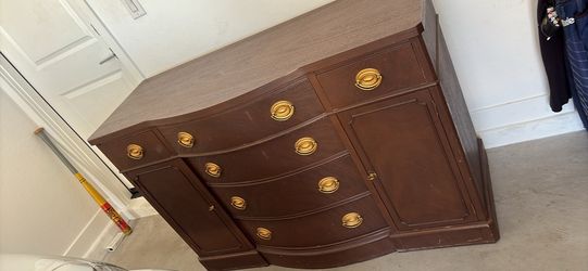 Vintage buffet