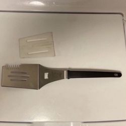 Pampered Chef Big Stainless Barbecue Spatula