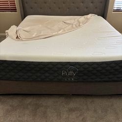 Puffy Cloud California King mattress Come With Two Pieces With Cover 