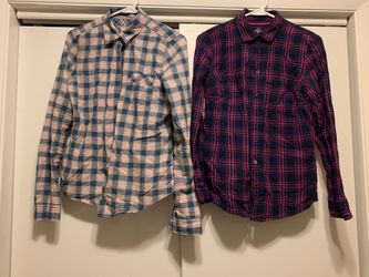 Women’s medium plaid shirts