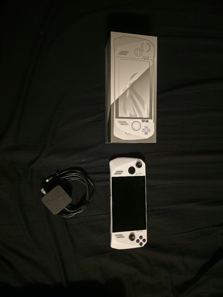 ASUS ROG Ally Z1 (Non-Extreme) 512GB Handheld Console - White