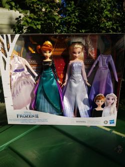 Anna And Elsa Royal Fashion Dolls