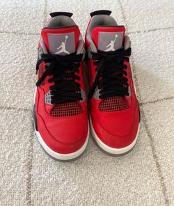 Authentic Air Jordan 4 Retro “Toro Bravo” from 2013.
