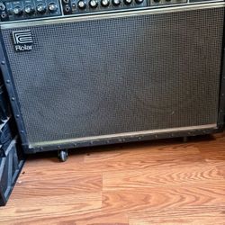 Roland JC 120 2x12 Guitar Amp
