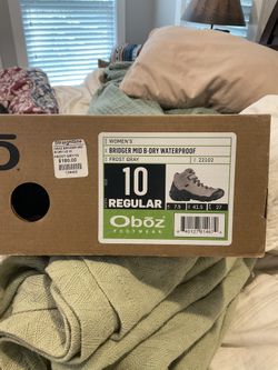 WOMEN’S OBOZ BRIDGER WATERPROOF HIKING BOOTS