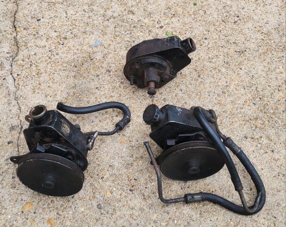 ($35 EACH) CHEVY GM POWER STEERING PUMPS