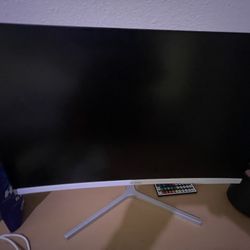 curved Crua monitor 
