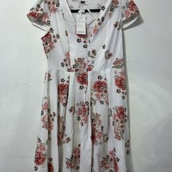 FALL FLORAL MIDI DRESS Size “S”