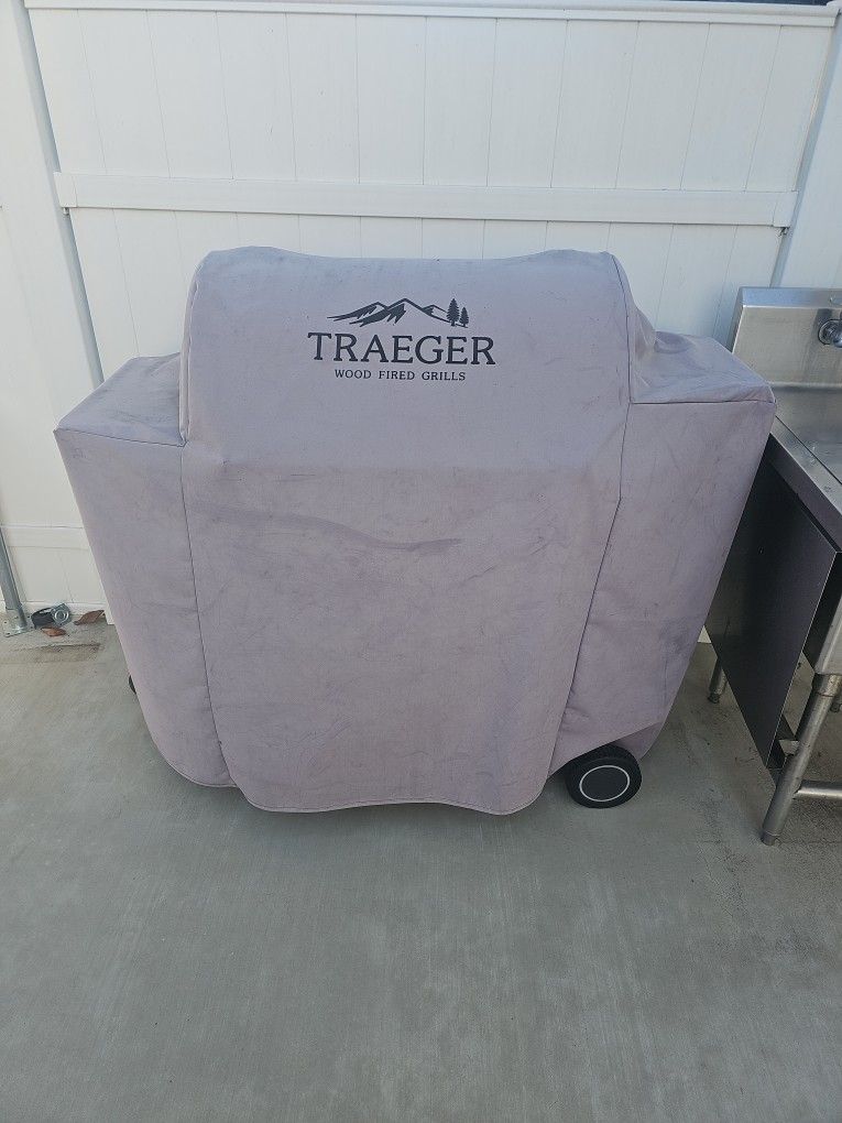 Traeger IRONWOOD 885
