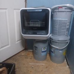 Mini Dishwasher O.B.O