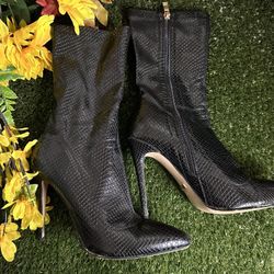 VivI Black Snake Skin Heeled Boots 