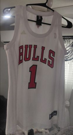 Derrick Rose #1 (Size M) NBA jersey