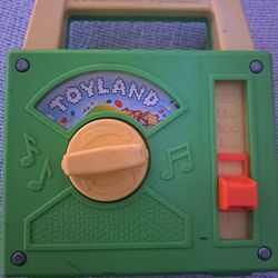 Vintage Fisher Price Toyland Radio 
