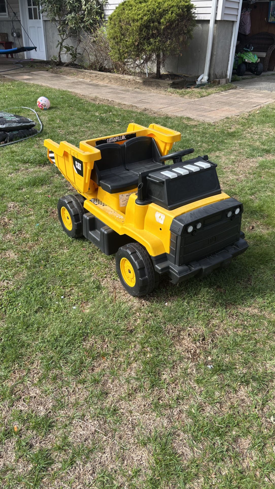 12V Kids Ride On Car Dump Truck, Caterpillar