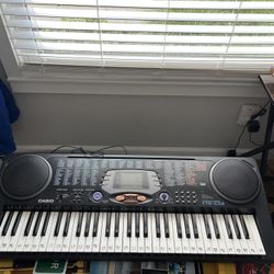 *CASIO - KEY BOARD
