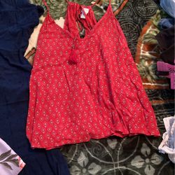 Dresses/Tops 