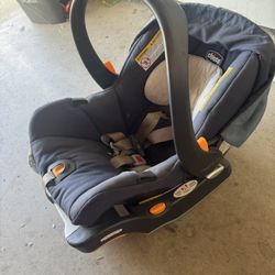 Chicco Car seat