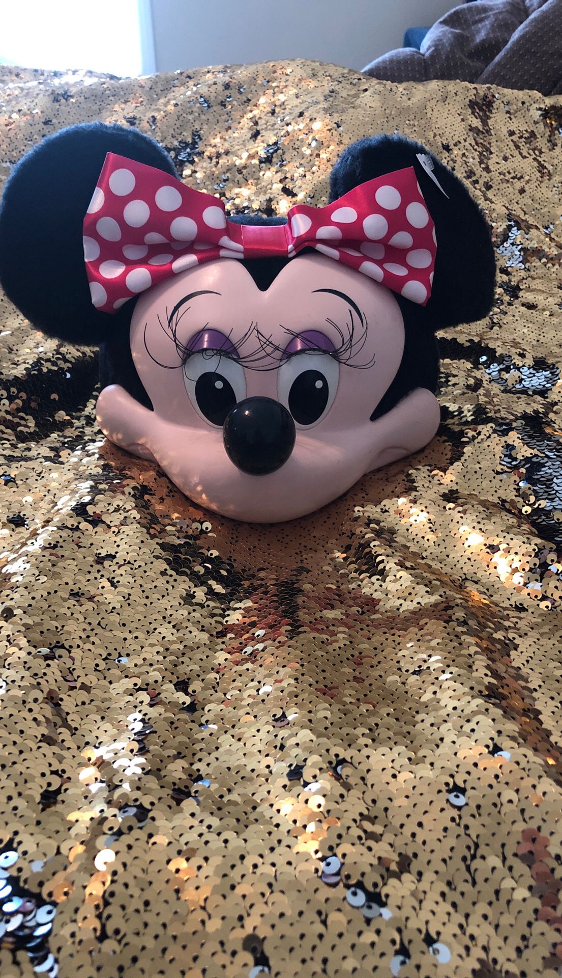 Minnie Mouse Character Face Hat Disney parks Collectible