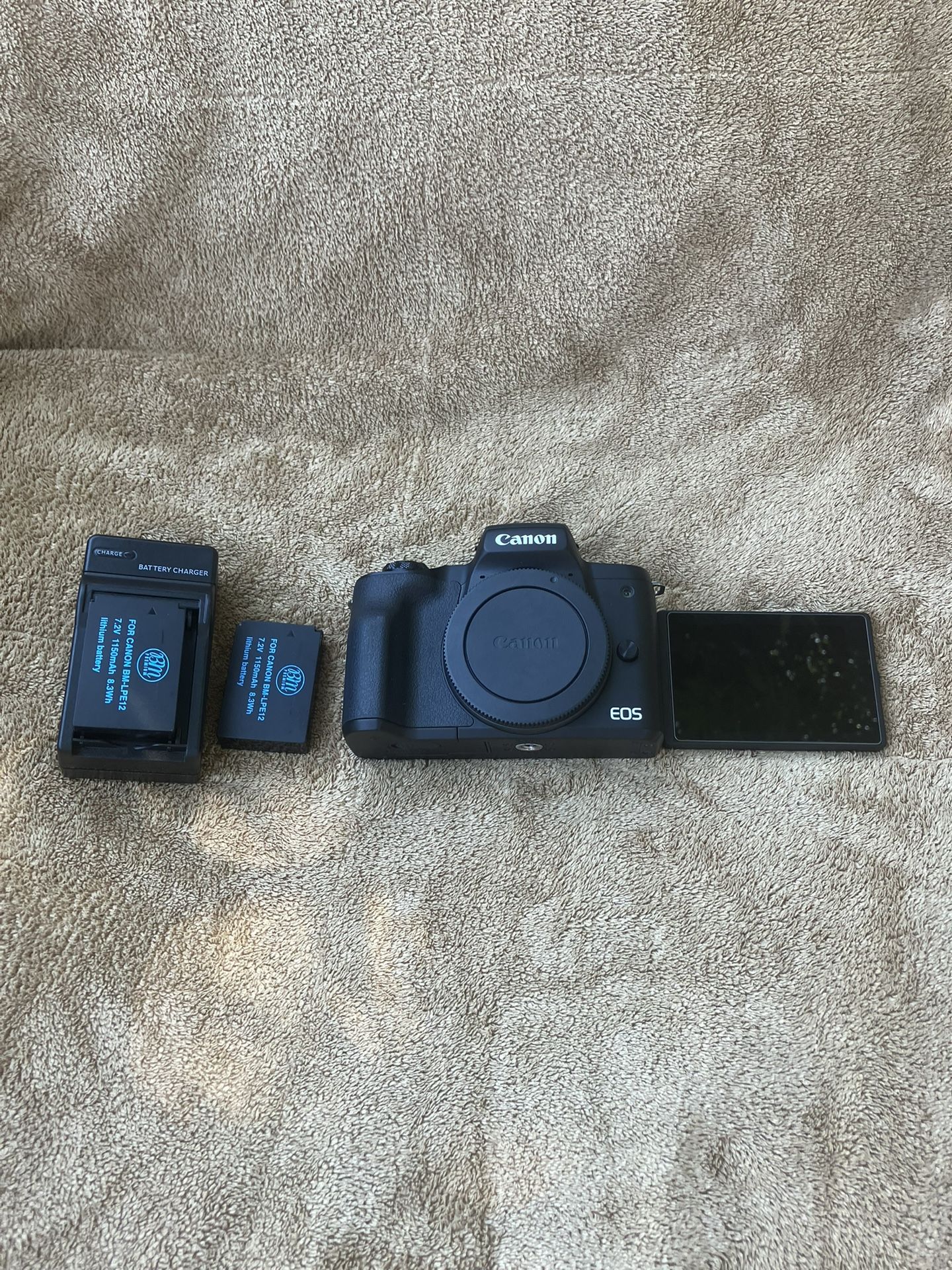 Canon M50