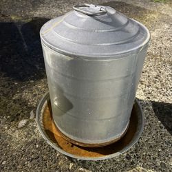 Chicken Poultry Water Container 