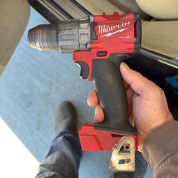 Milwaukee Drill Driver Tool 