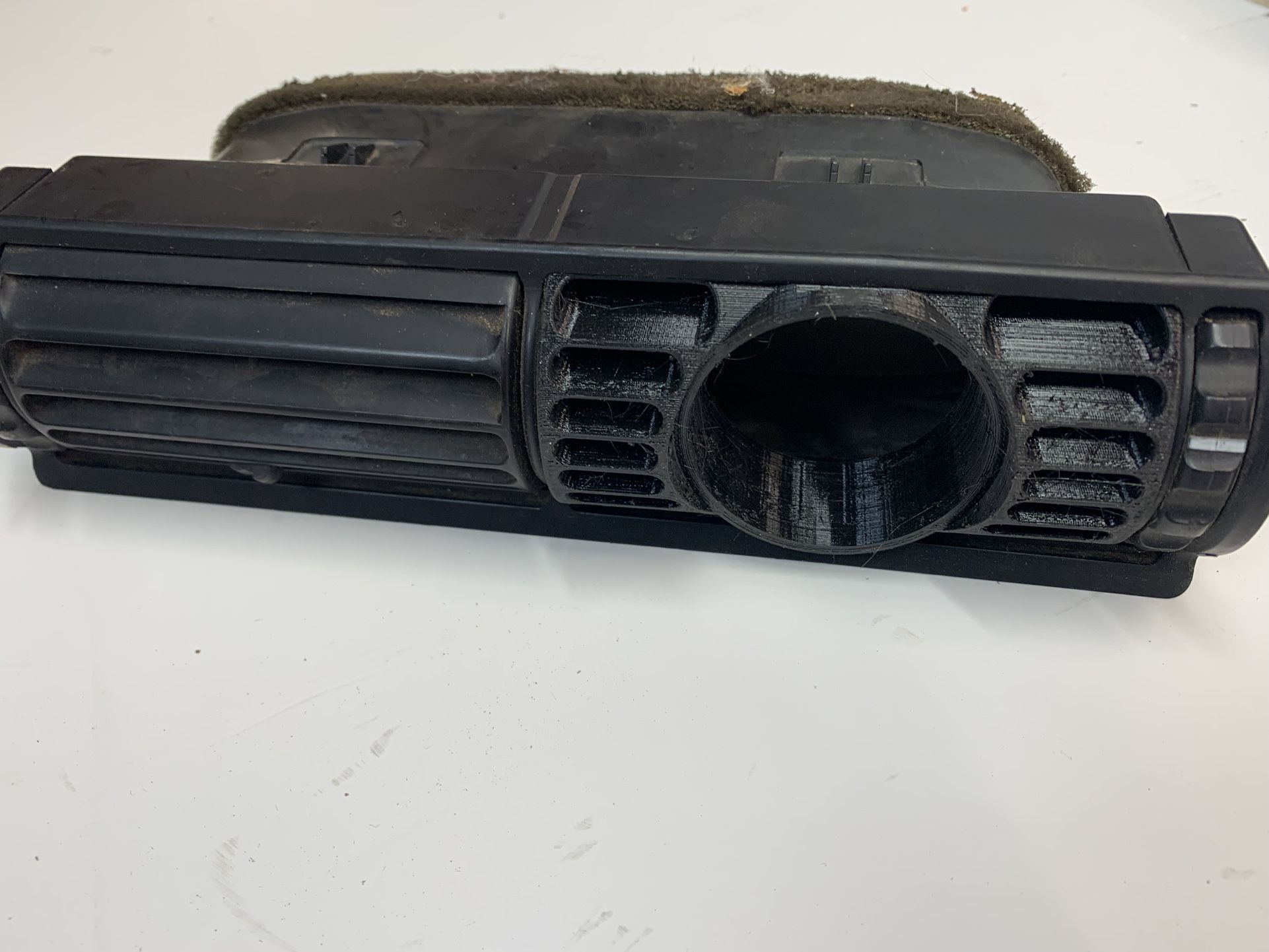 BMW E30 Center Vent W/ Gauge Holder