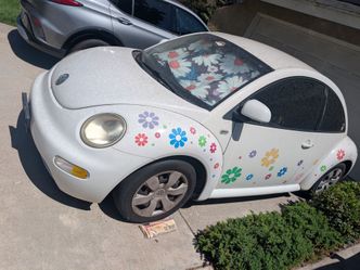2000 Volkswagen New Beetle