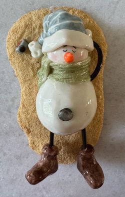 Nancye Williams 1999/2002 Porcelain Snowmen Figurines. Rare Find! See Below Description: