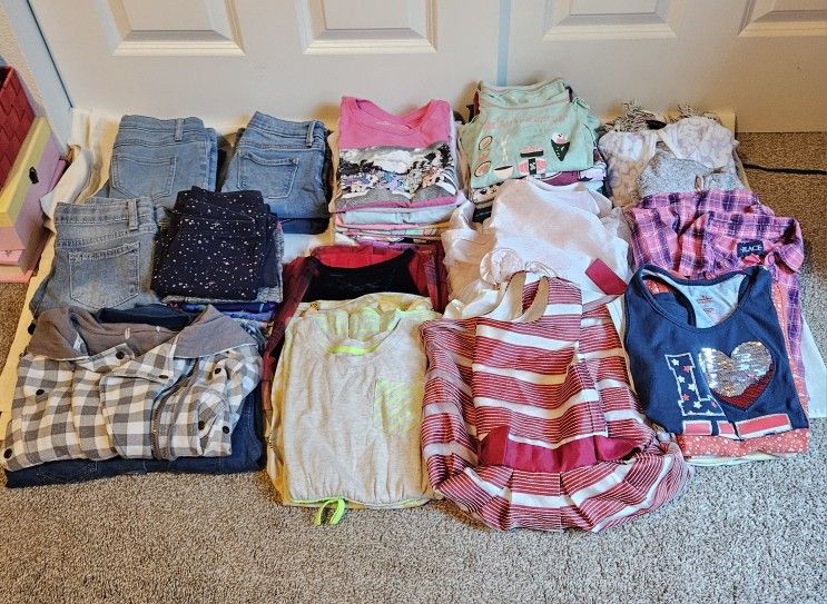 Girls Clothes