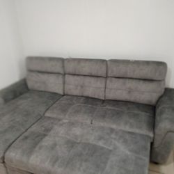 Sofa With Trundle 