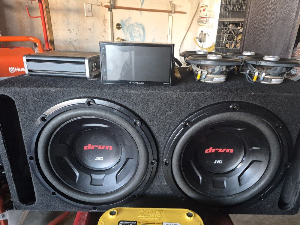 Whole Bass Package For Your Car Or Suv